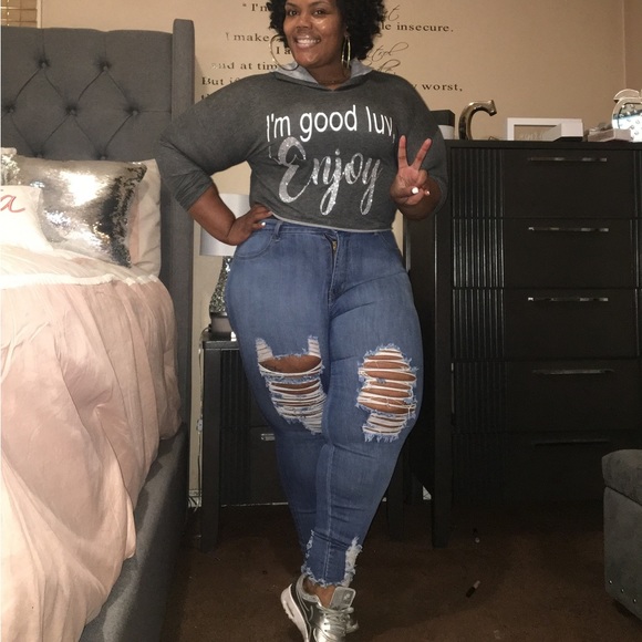 Super distressed jeans !!! 2 in medium wash and 1 in light wash - Picture 6 of 8